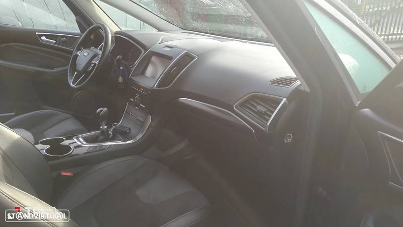 Ford S-Max 2.0 TDCi Titanium - 27