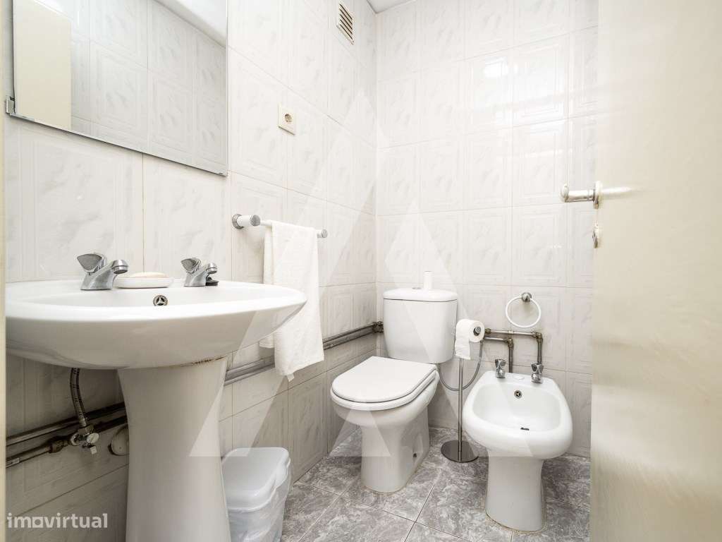 Apartamento T4 próximo ás escolas - Ovar-17