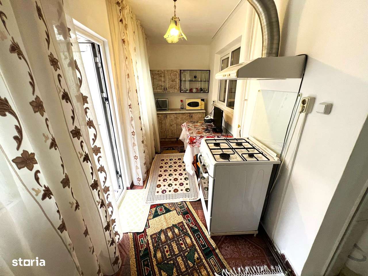 Apartament cu 2 camere + gradina,in zona Tatarasi - Gradinari-5