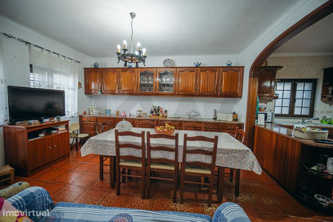 Excelente moradia  T5  com certificação energética  A, entre o confort - Grande imagem: 4/22