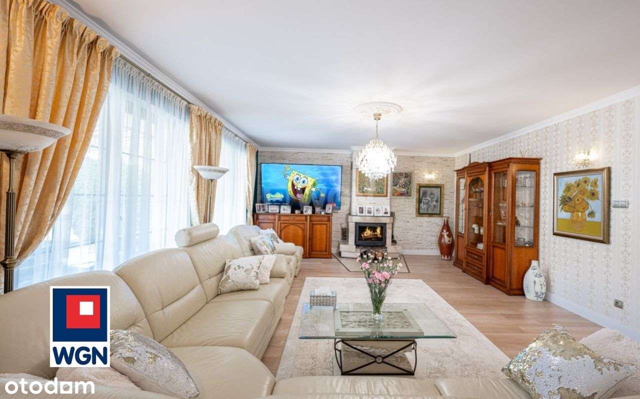 Luksus i funkcjonalność w otoczeniu natury – dom z basenem.-19