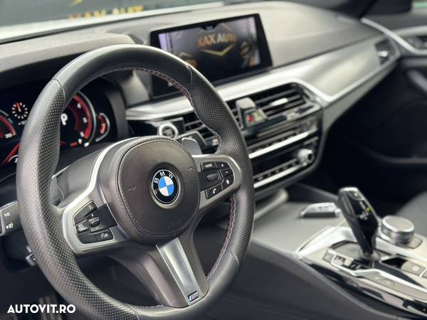 BMW Seria 5 530d xDrive AT - 18