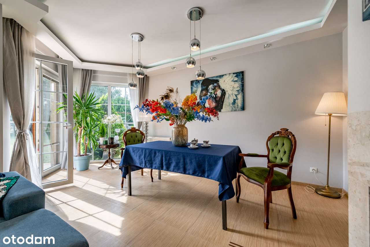 6 pokoi/duża działka/basen/meble/oddzielne pom po salonie fryzjerskim/-2