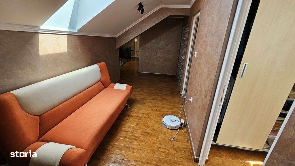 Casa de vanzare in oras, Cartierul Unirii, ideal pentru invesitie-13