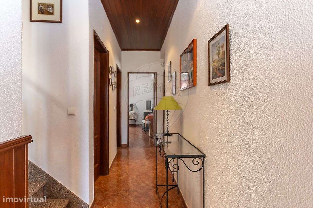 Moradia T4 para venda-42