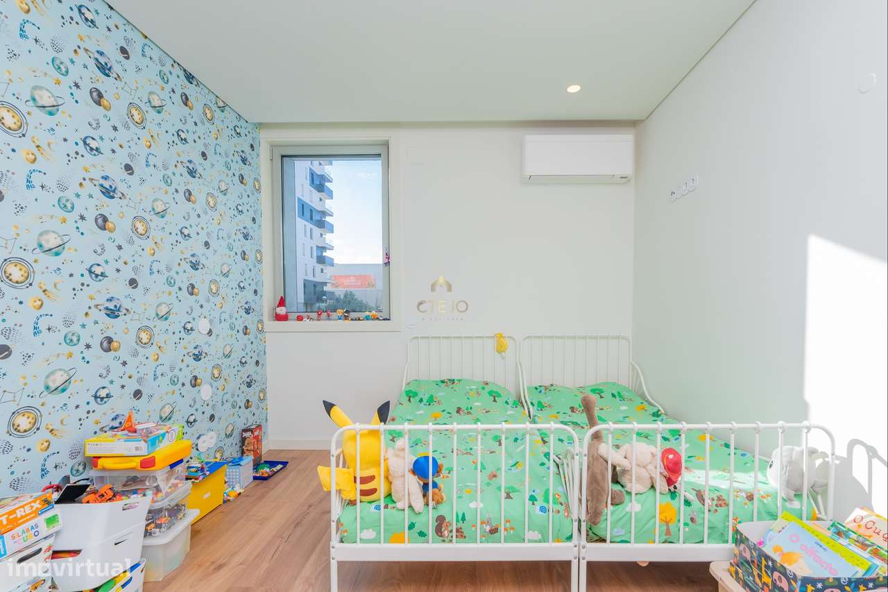 Fantástico T2 na Nova Urbanização Portela-12