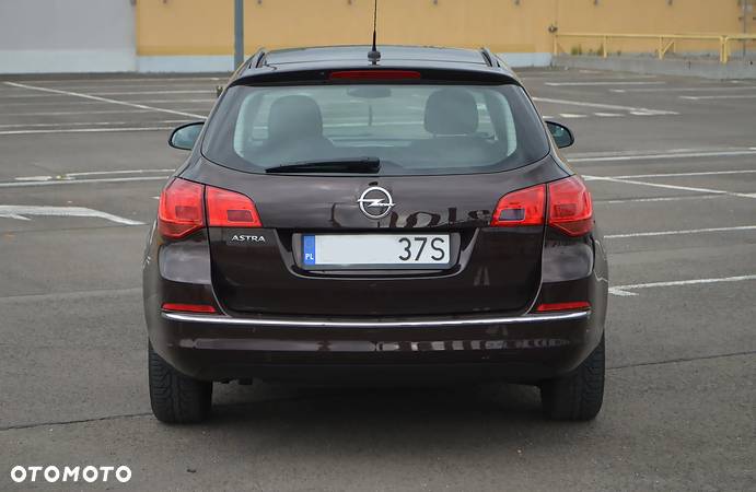 Opel Astra IV 1.6 Enjoy EU6 - 5