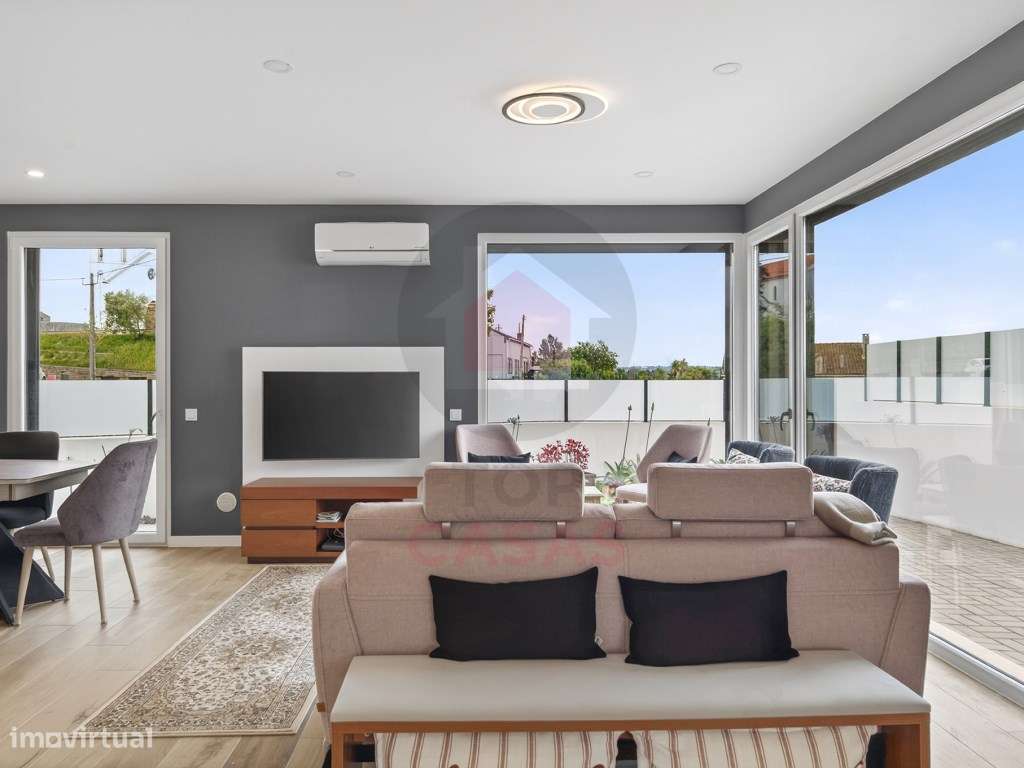 Moradia Contemporânea com 3 Quartos e Jardim Próxima de Caldas da R...-25