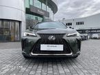 Lexus UX - 3