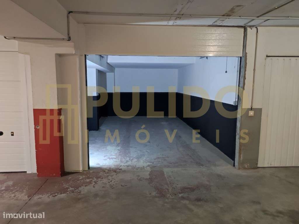 Garagem fechada, ampla e com fácil acesso (até 4 unidades disponíveis)-6