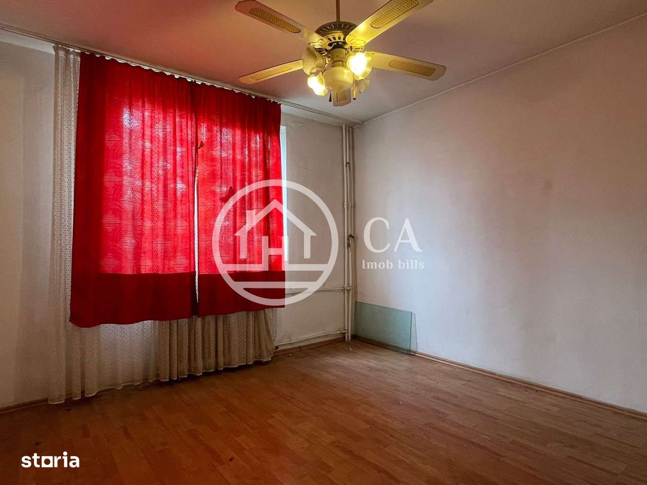 Apartament de vânzare cu 3 camere în zona Nufarul, Oradea - Imagine principală: 4/14
