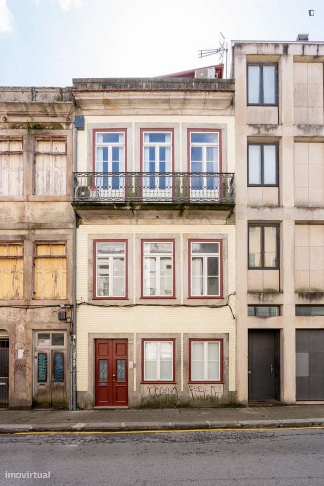Estúdio - localizado em Cedofeita Porto - Grande imagem: 4/10
