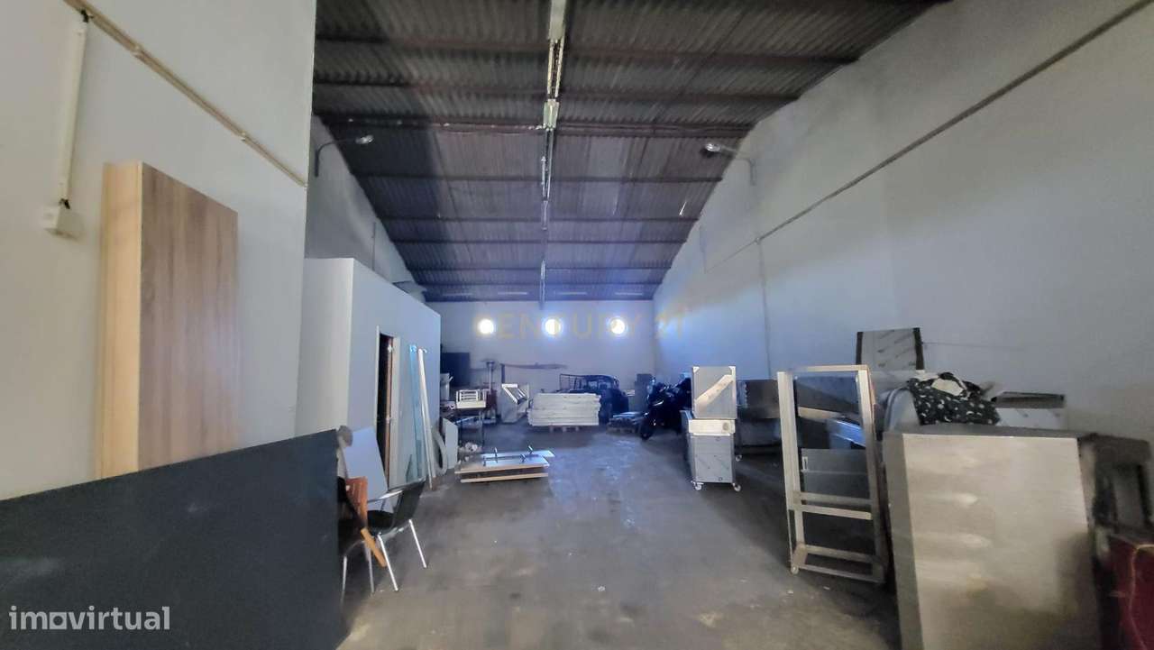Armazém com 200m2 em Pontes, Setúbal - Grande imagem: 4/7