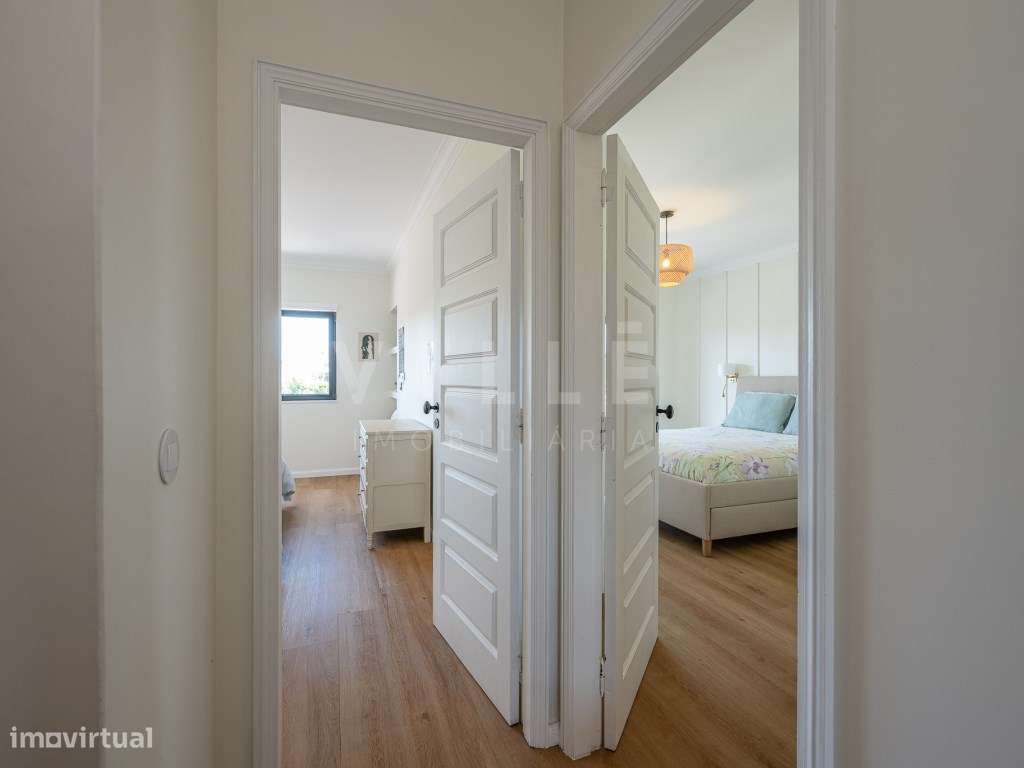 Moradia Independente T5 renovada em 2025 | 1450m2 de terreno | Prai...-19
