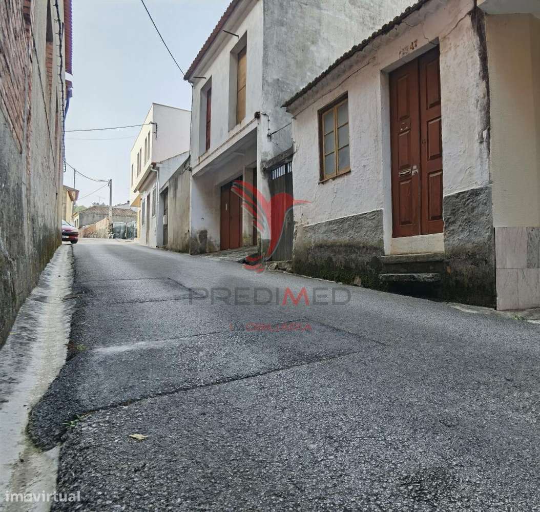 Moradia T2 para restaurar com terreno, Amiais de Baixo - Grande imagem: 5/26