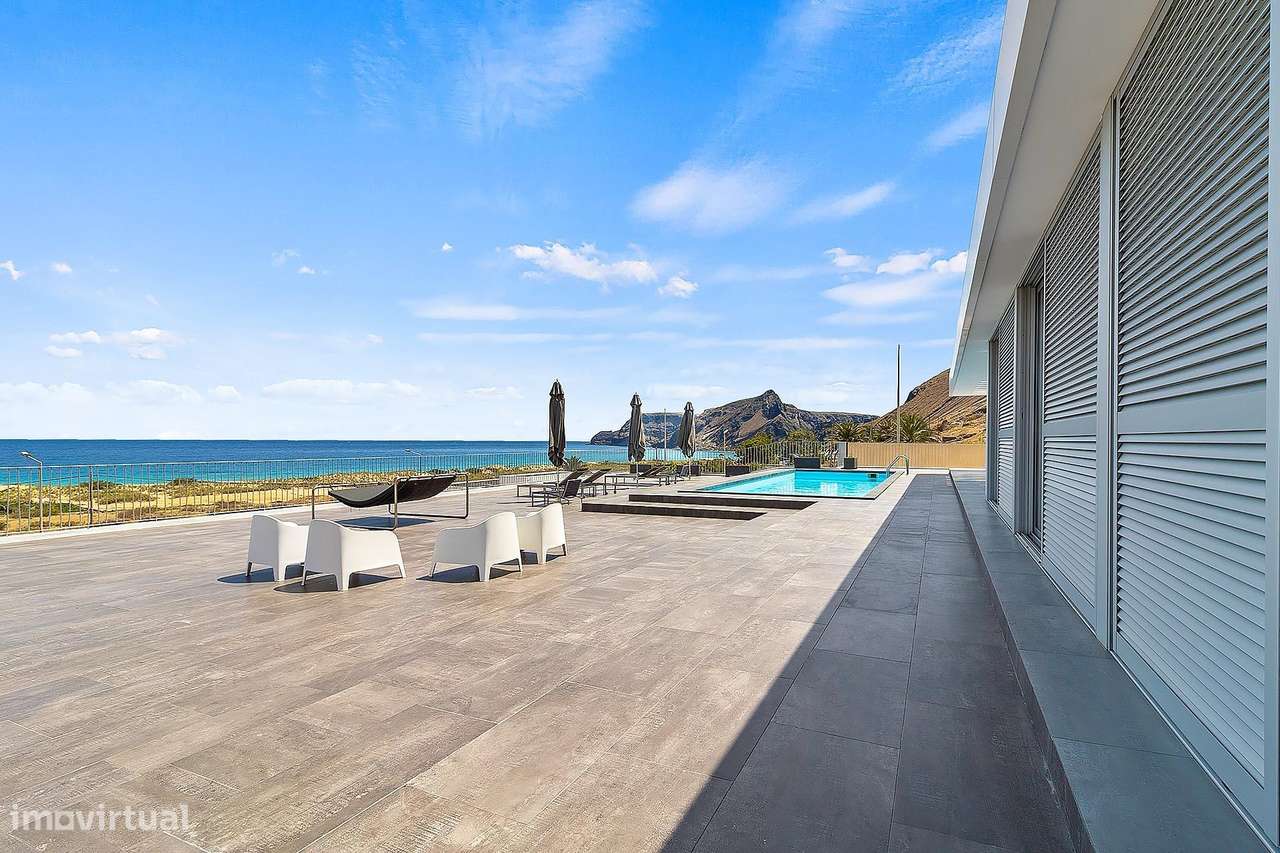Moradia Minimalista com Piscina e Vista Mar na Ilha do Porto Santo - Grande imagem: 3/46