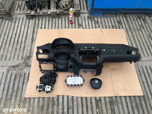 BMW X1 F48 X2 F39 DESKA KOKPIT HEADUP KOMPLET Z PODUSZKAMI OE - 1