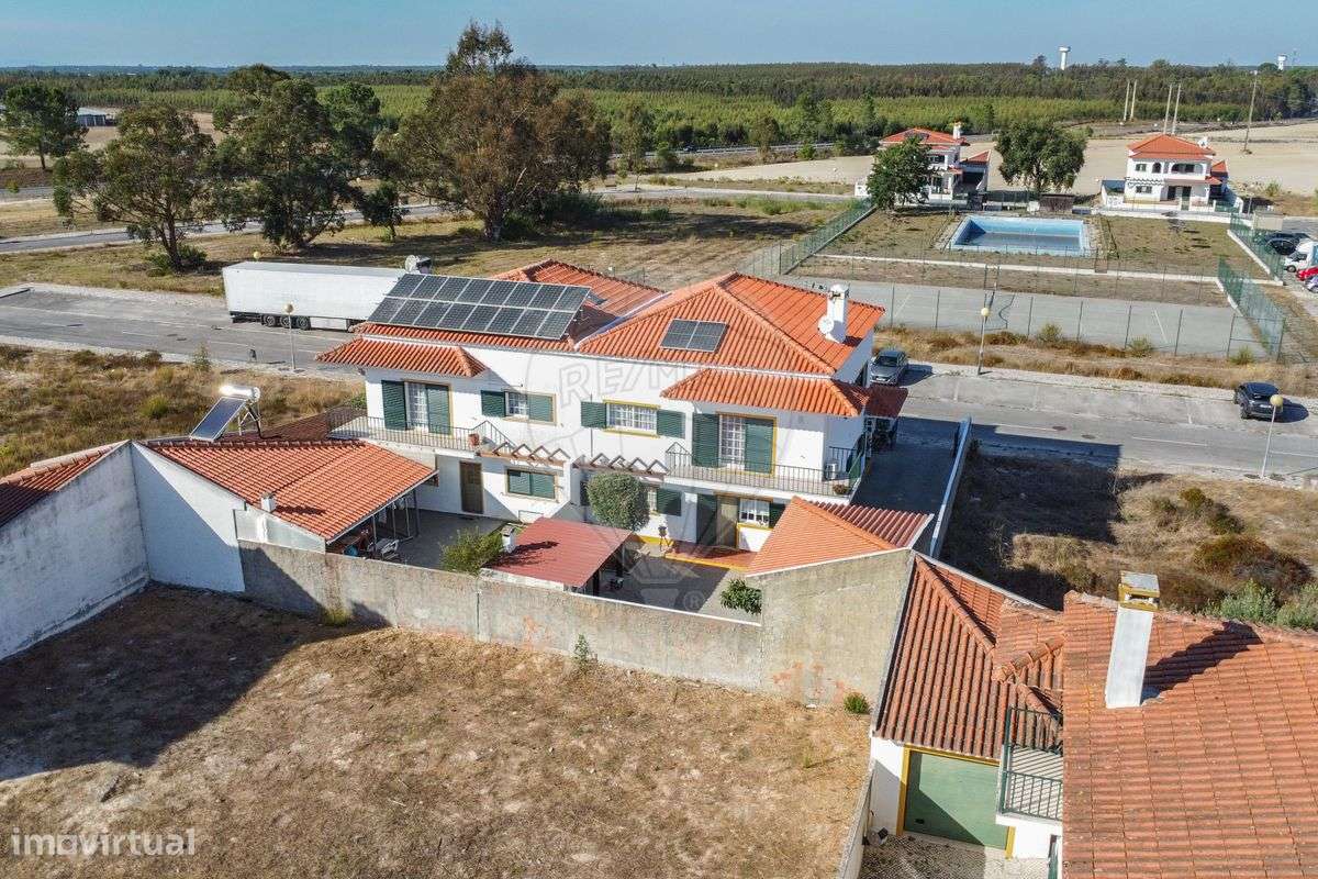 Moradia T4 para venda-45