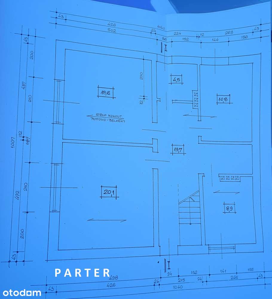 Siedlisko z budynkiem mieszkalnym-8