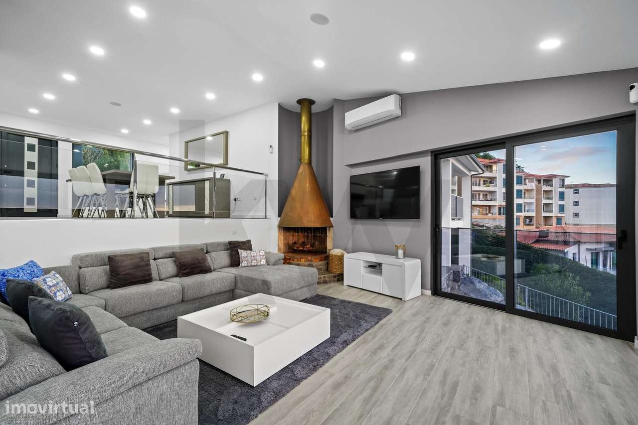 Moradia T4 com piscina e vista oceano, São Gonçalo, Funchal-16