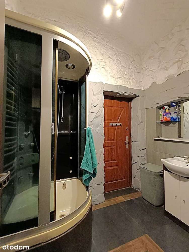 Dom w Jędrzychowicach z ogromnym potencjałem-10