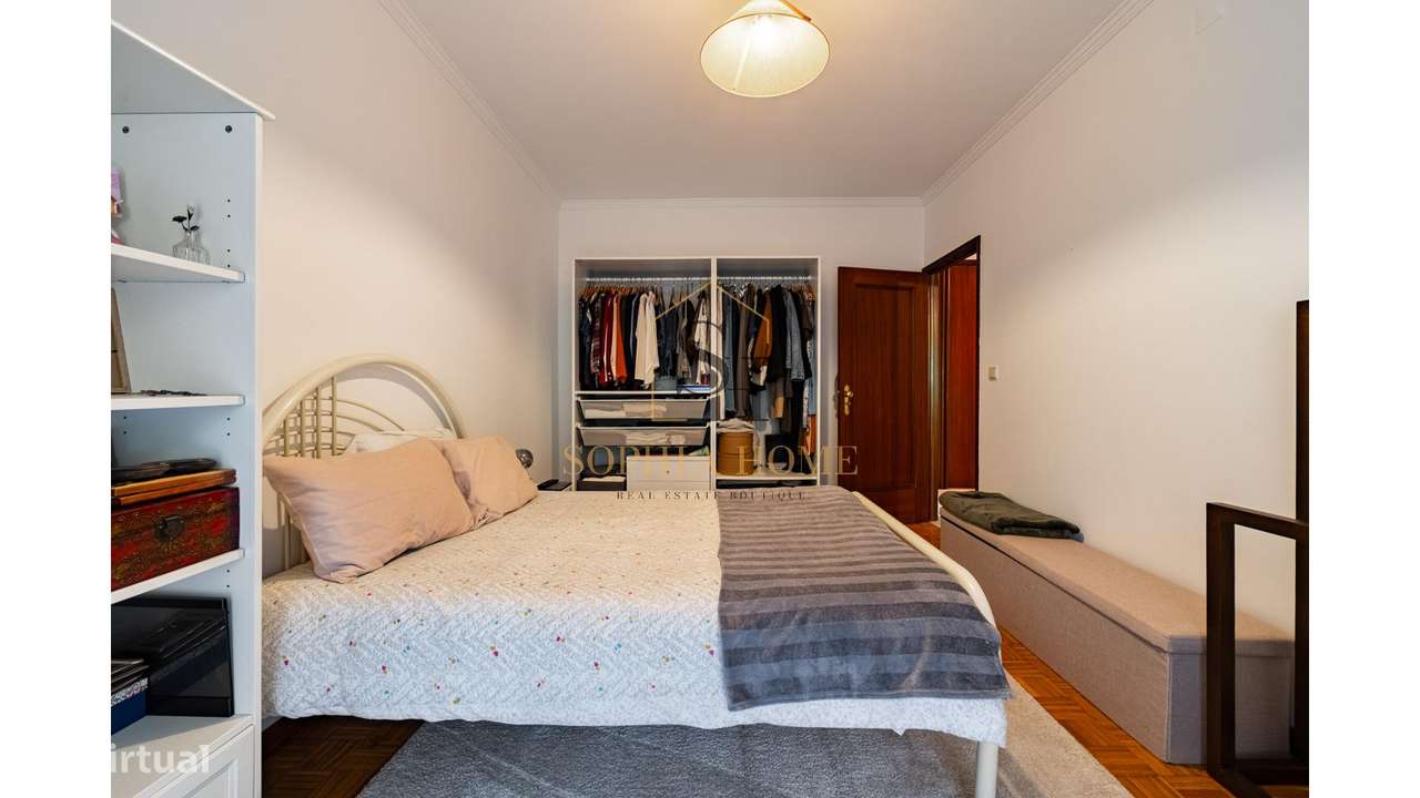 T2 c/ terraço e box, em Mafamude-15