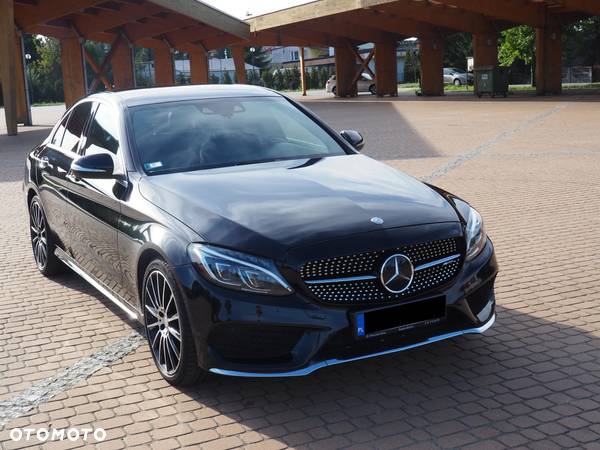 Mercedes-Benz Klasa C 300 7G-TRONIC AMG Line - 23