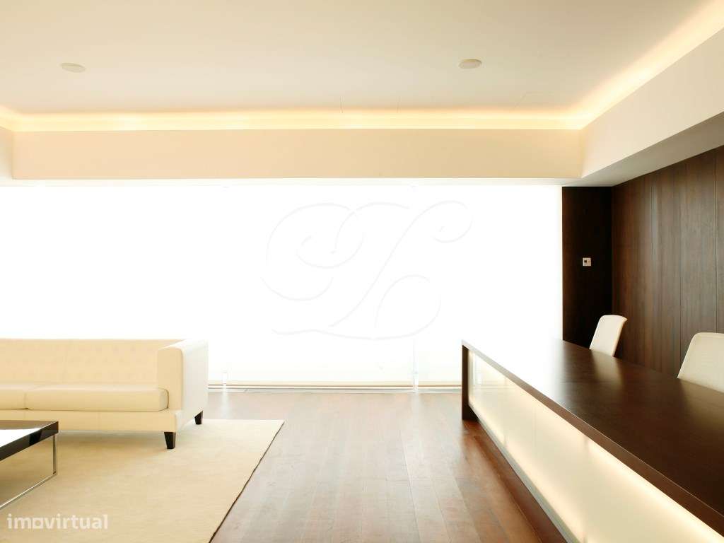 Apartamento T4 c/ Vista para o Rio Tejo | Empreendimento Sky Restelo-25