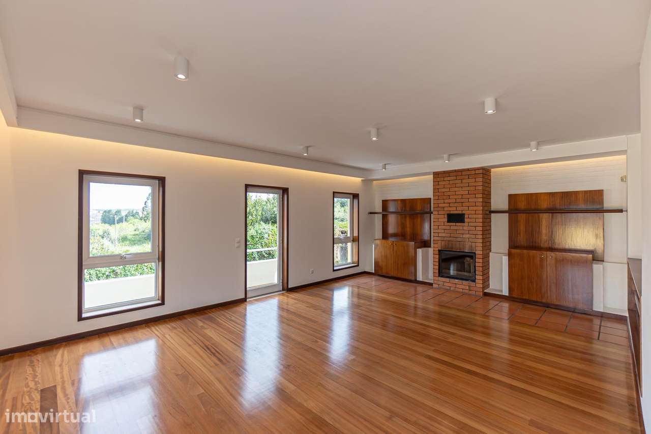 Moradia T3 de 4 Frentes, no centro Avanca( Estarreja),  lote de 360 m2-9