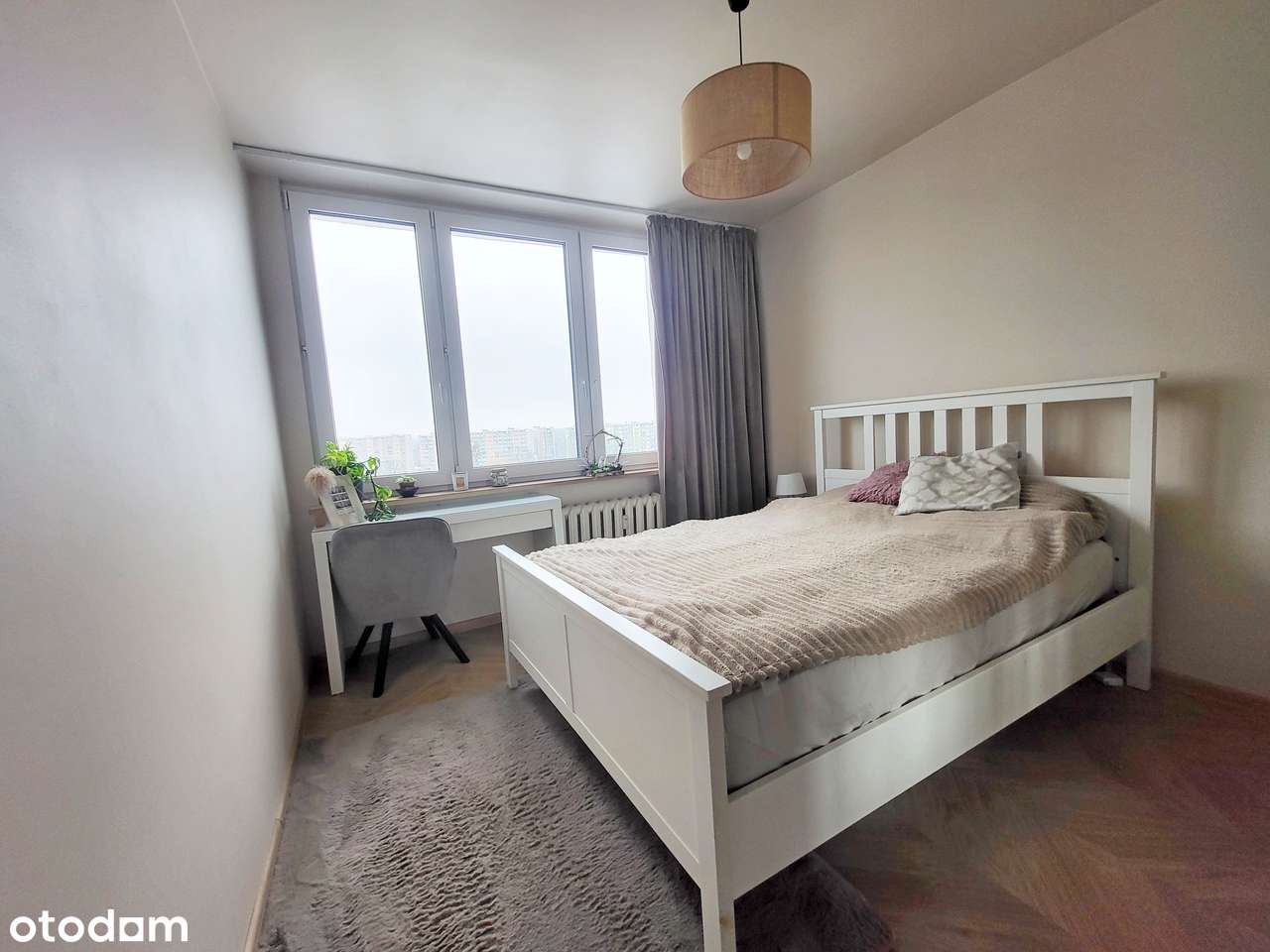 BEZ PROWIZJI! Wyremontowane 2 pokoje z oddzielną kuchnią i loggią-2