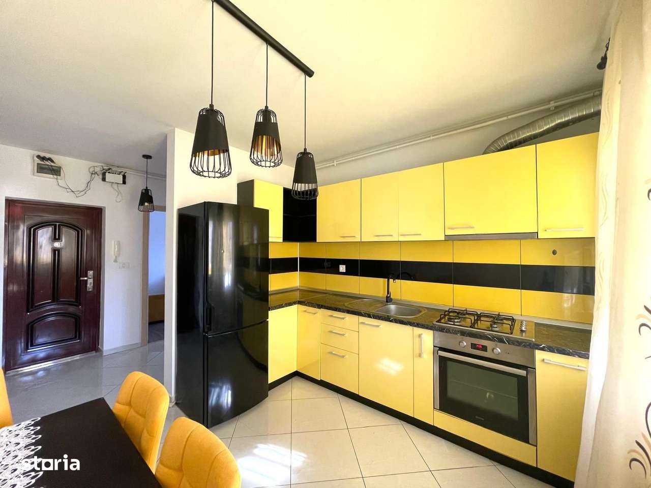 Apartament 3 camere zona Soarelui - 97.000 - Imagine principală: 4/13