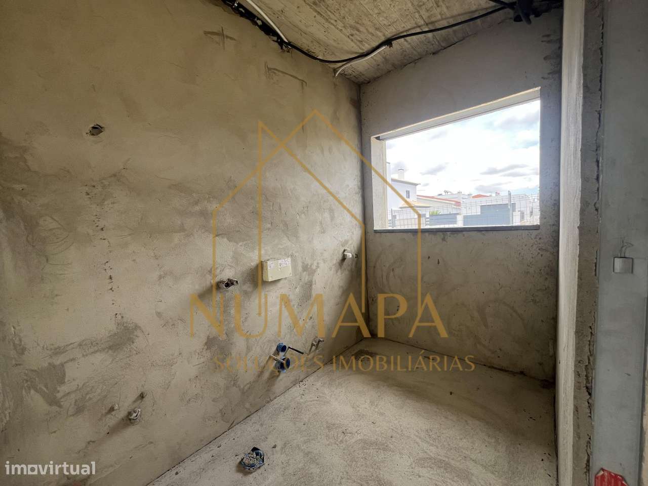 Moradia Térrea T5 Isolada com Piscina e Garagem Azeitão-15