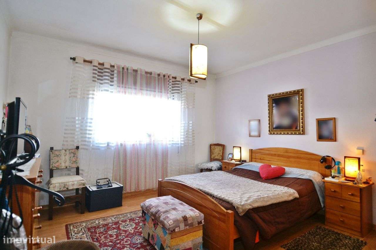 Moradia T3 inserida em terreno com 2937m2 - Grande imagem: 4/19