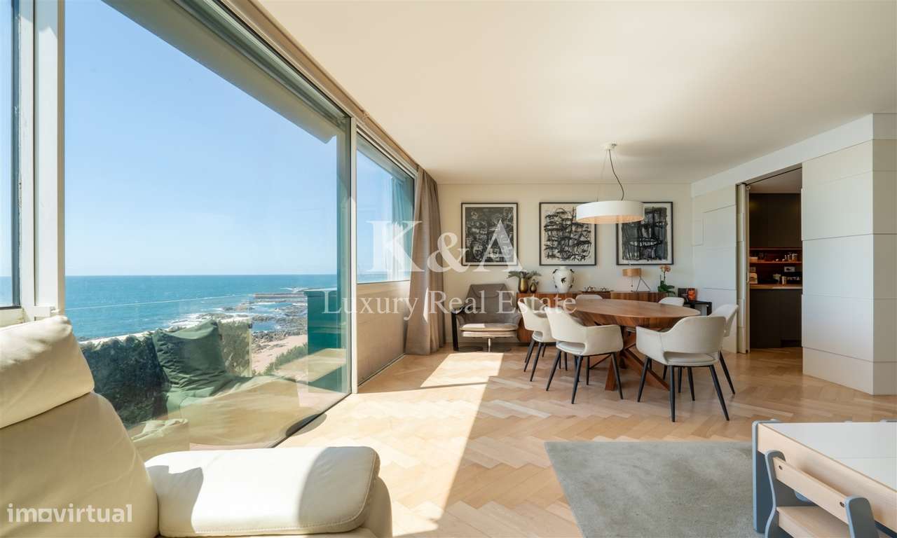 Apartamento T2 em primeira linha de mar na Foz - Grande imagem: 3/20