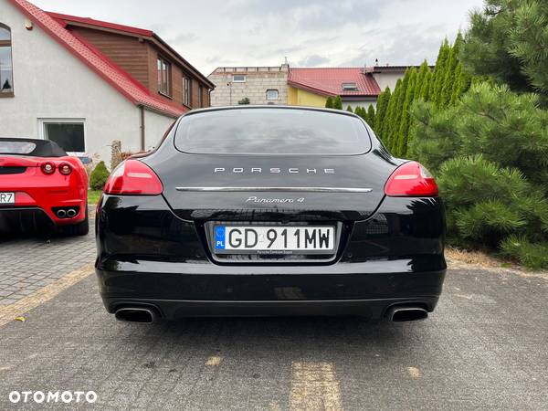 Porsche Panamera 4 Platinum Edition - 7