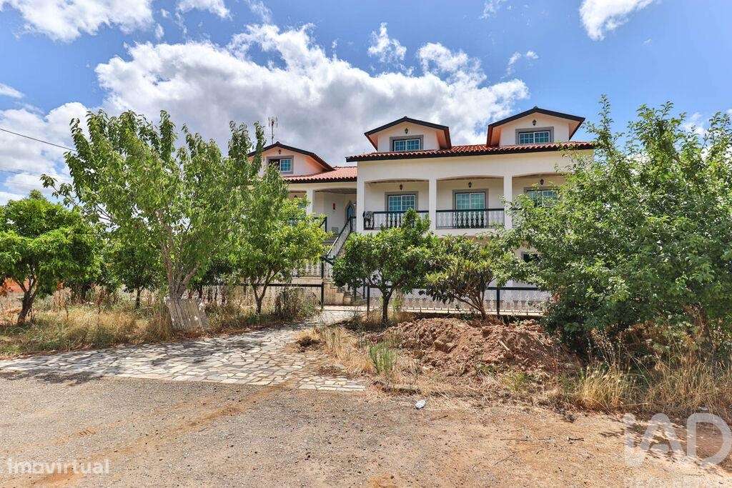 Prédio T15 em Espariz e Sinde de 799,00 m2 - Grande imagem: 4/24