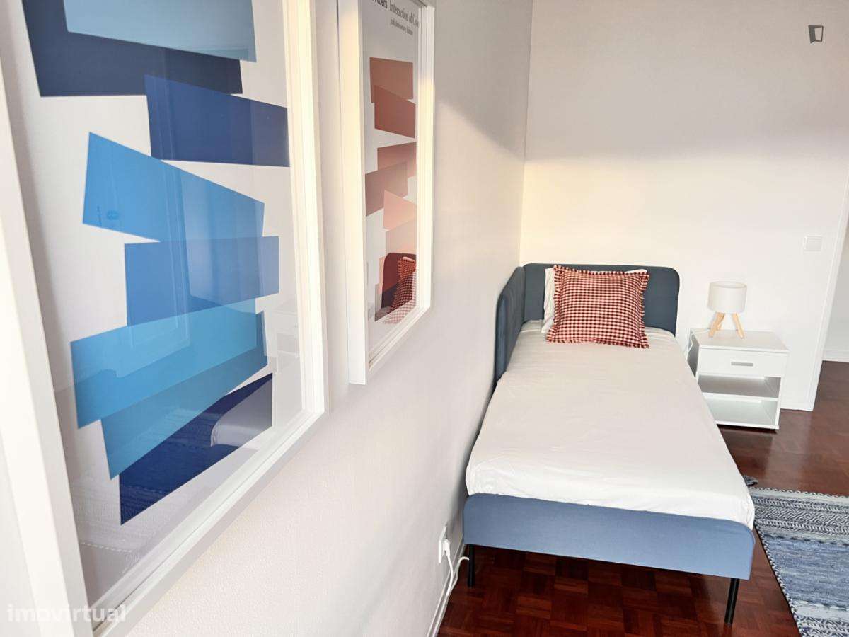 Quarto - localizado em Olivais Lisbon - Grande imagem: 4/6