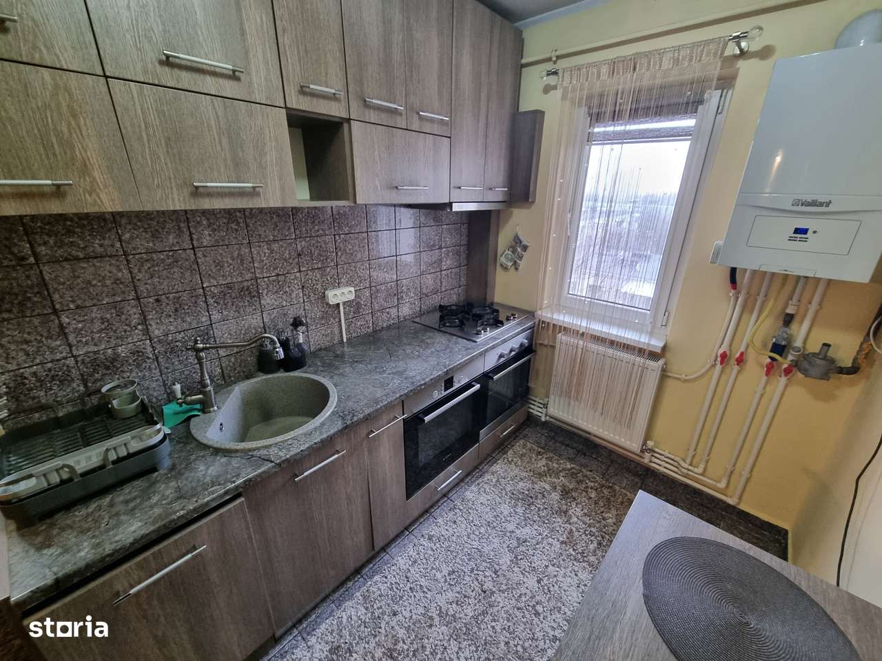 Apartament zona Bratianu (scoala 8) - Imagine principală: 4/7