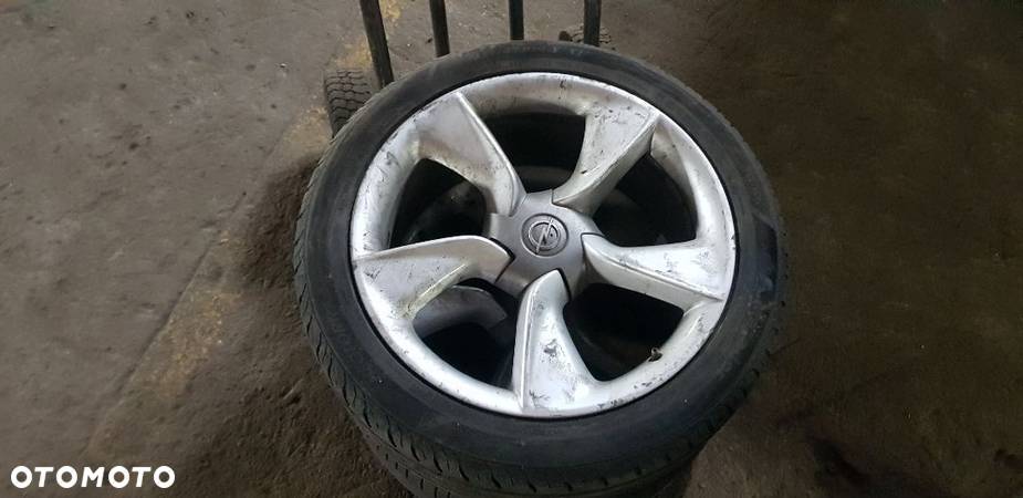 OPEL ASTRA J GTC FELGA 19x8J IS 36 13312751 - 1