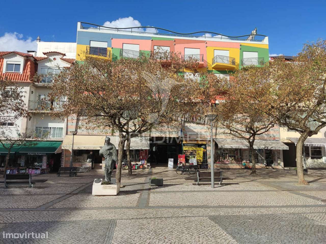 Loja no centro de Fátima - Grande imagem: 2/8