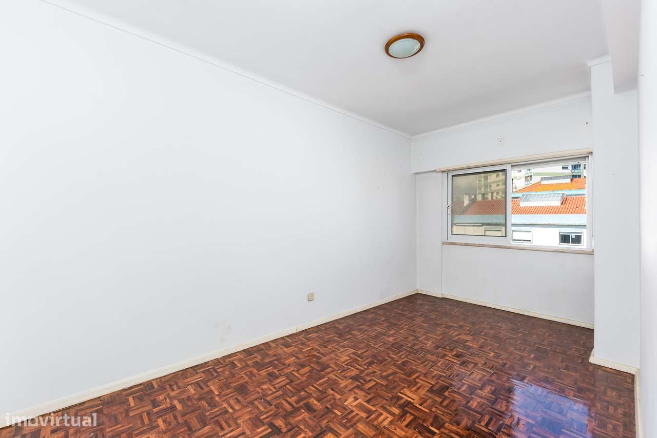 T4 | Centro Odivelas-13