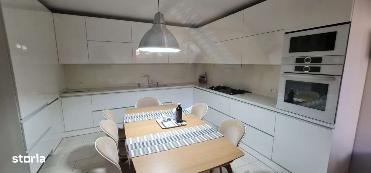 Casa /Vila Lacul Tei D+P+1+M Renovata-6