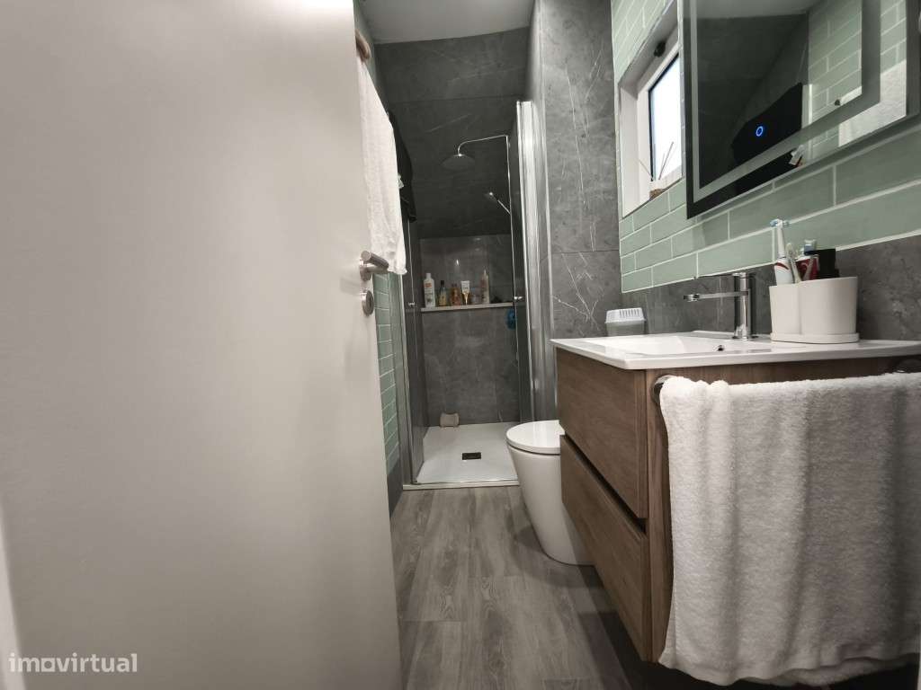 Fantástico apartamento T0 no centro de Viana do Castelo - Grande imagem: 4/6