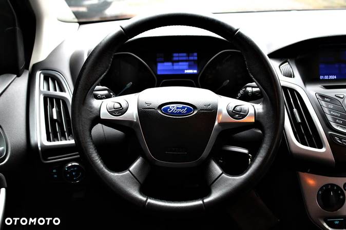 Ford Focus 1.6 TDCi DPF Champions Edition - 22