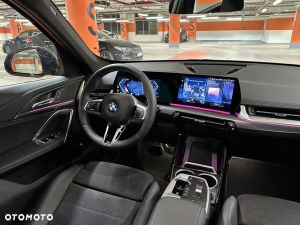 BMW X1 sDrive20i M Sportpaket - 14