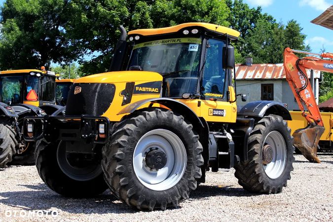 JCB Fastrac 3220 - 1