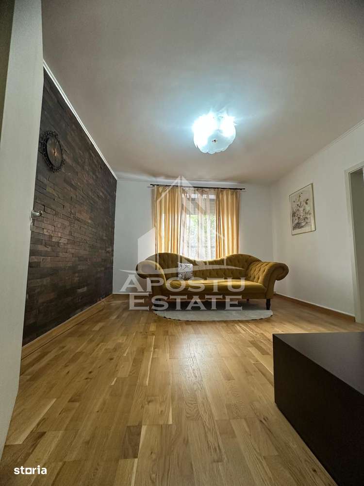 Casa individuala cu 4 camere,2 bai,mobilata,Calea Lipovei - Imagine principală: 5/20