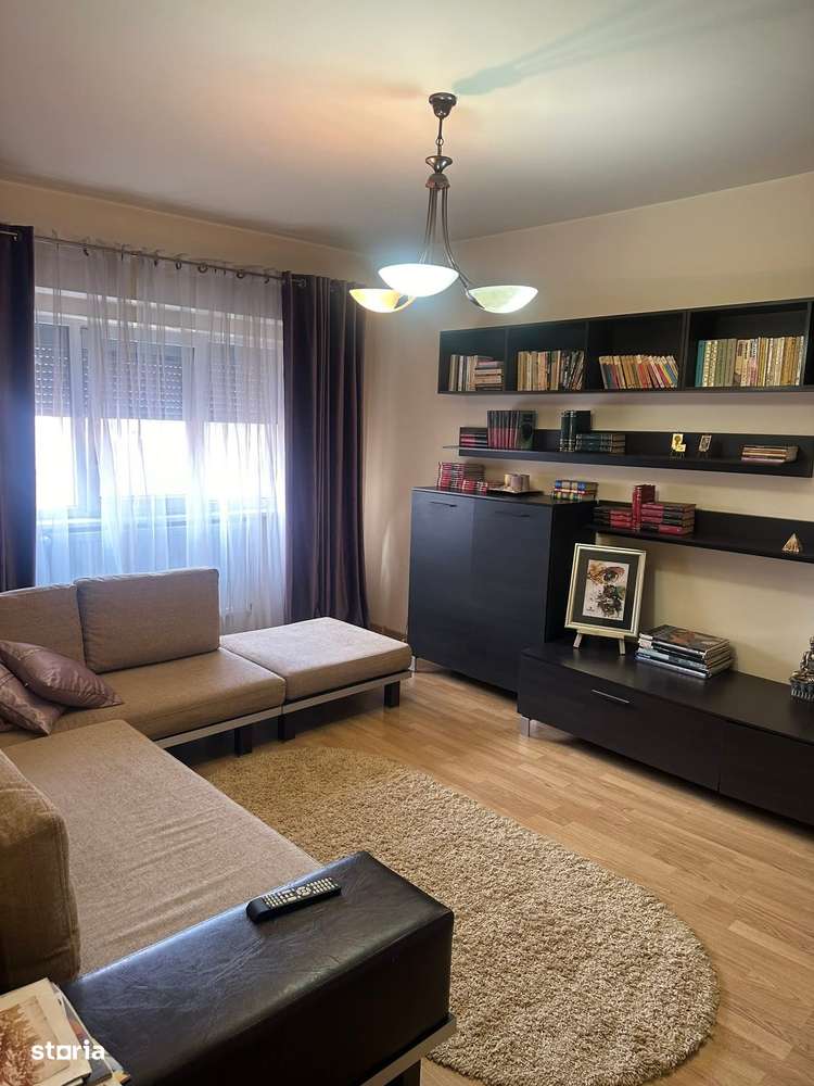 De vanzare 3 camere  mobilat și utilat ultracentral Pret 86.900 e - Imagine principală: 2/10