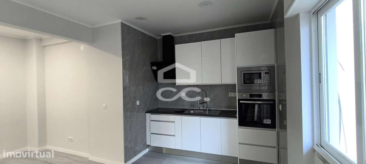 Apartamento T1 Amadora-0