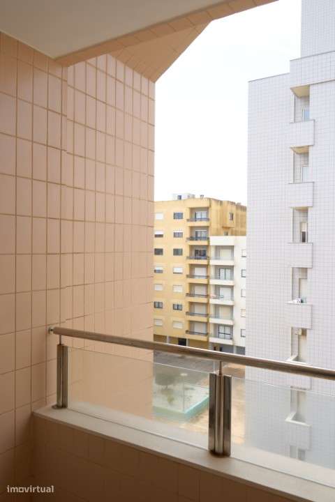 Oferta da Escritura e Registo .Apartamento T2  na Póvoa de Varzim-16